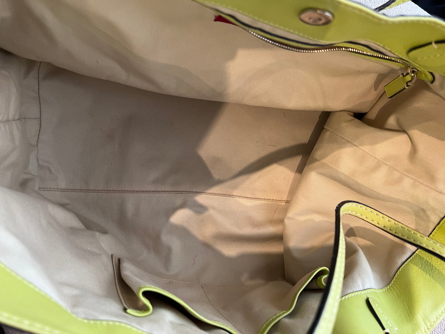 Valentino Garavani Va Va Voom Rockstud Tote