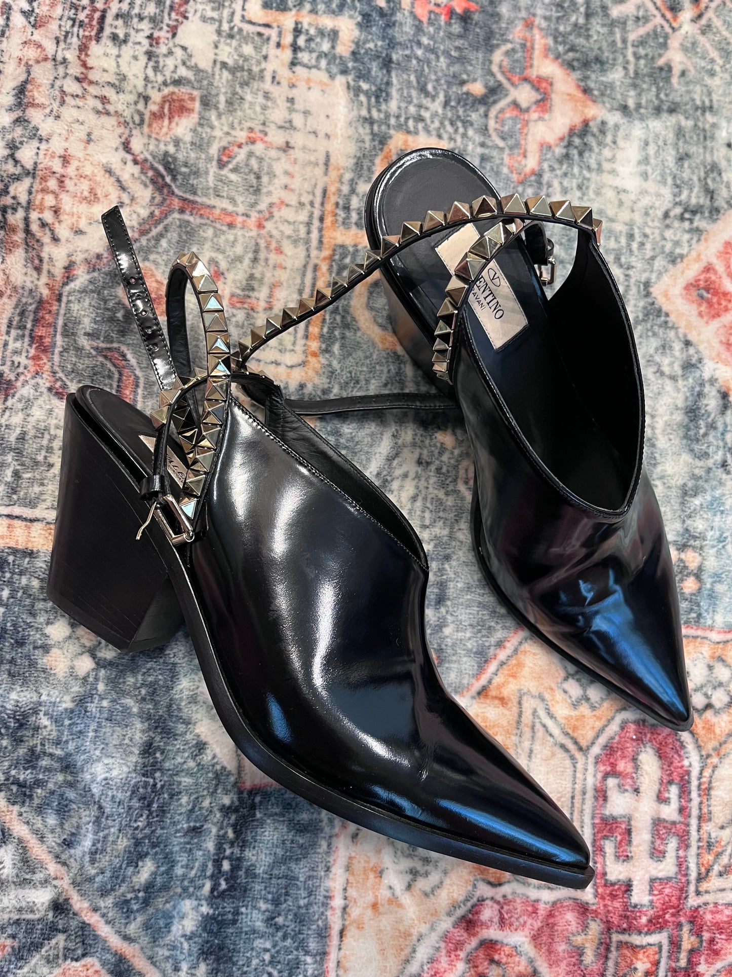 Valentino Rockstud Accent