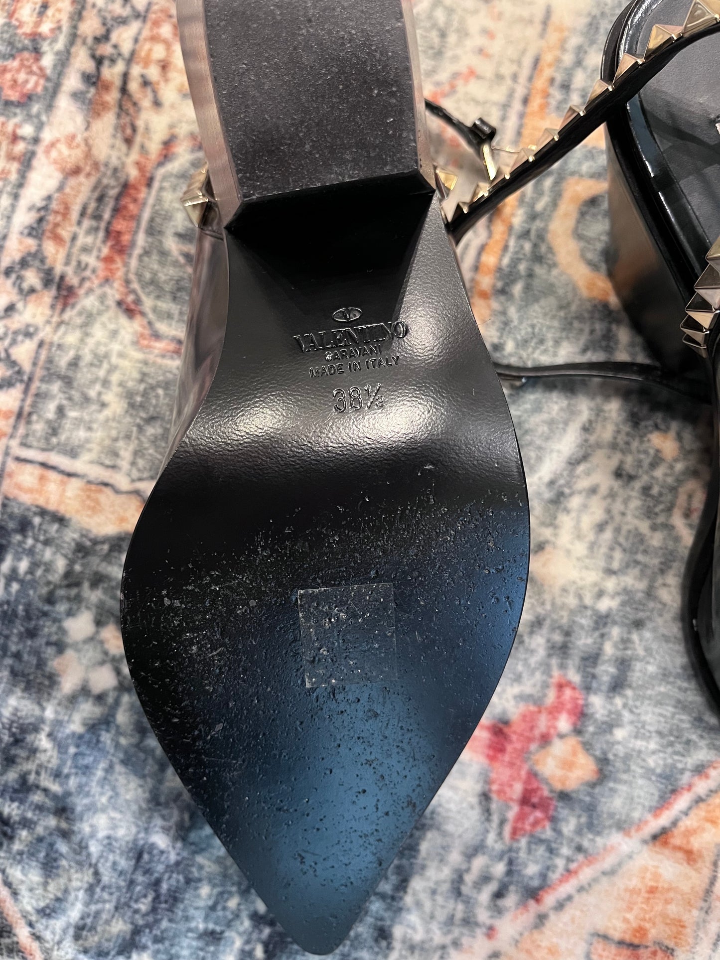 Valentino Rockstud Accent
