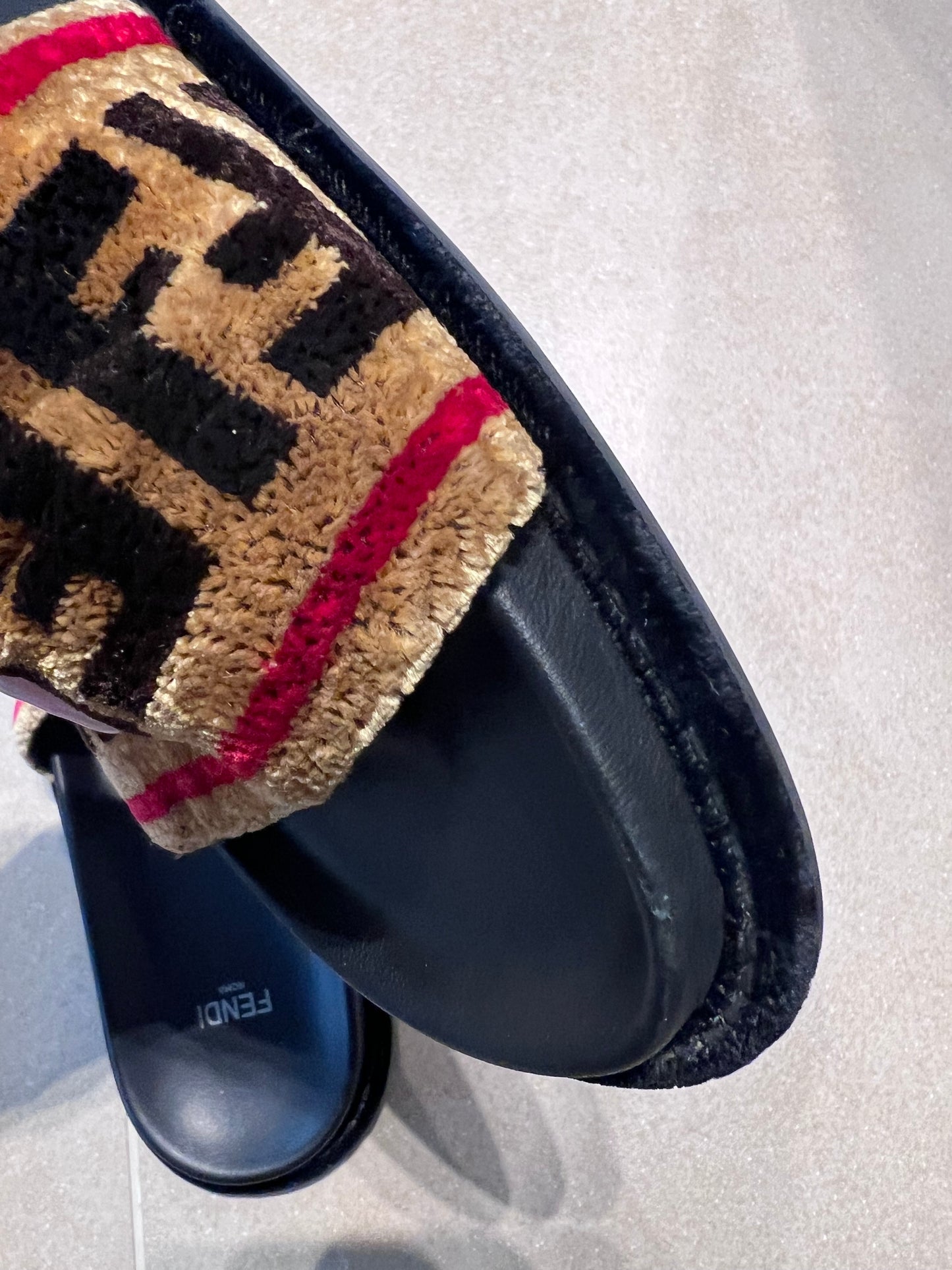Fendi Slipper